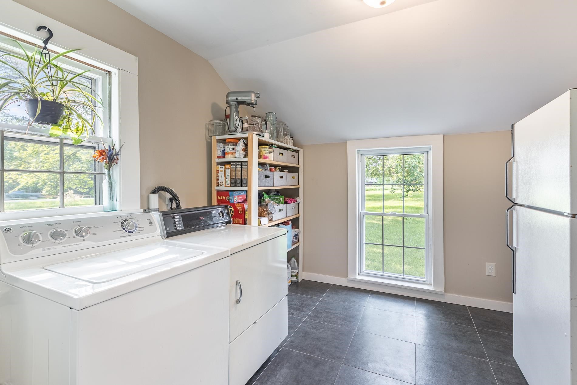 49 Dakin Road Ferrisburgh, VT 05456 - Photo 12 of 40 Gallery Image 12