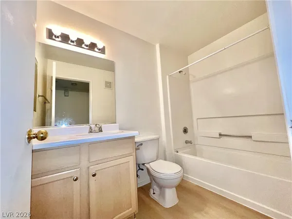 $1,500 | 950 Seven Hills Drive, Unit 1024, Henderson, NV 89052