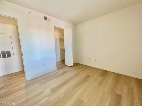 $1,500 | 950 Seven Hills Drive, Unit 1024, Henderson, NV 89052