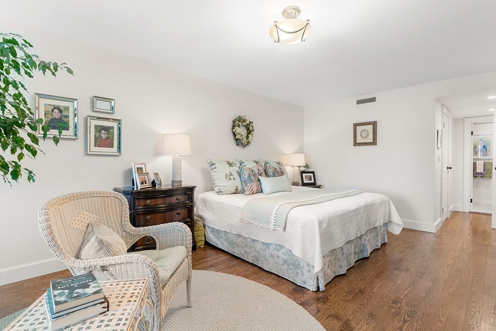 404 Paradise Road, Unit 3A Swampscott, MA 01907 - Photo 21 of 35 Gallery Image 21