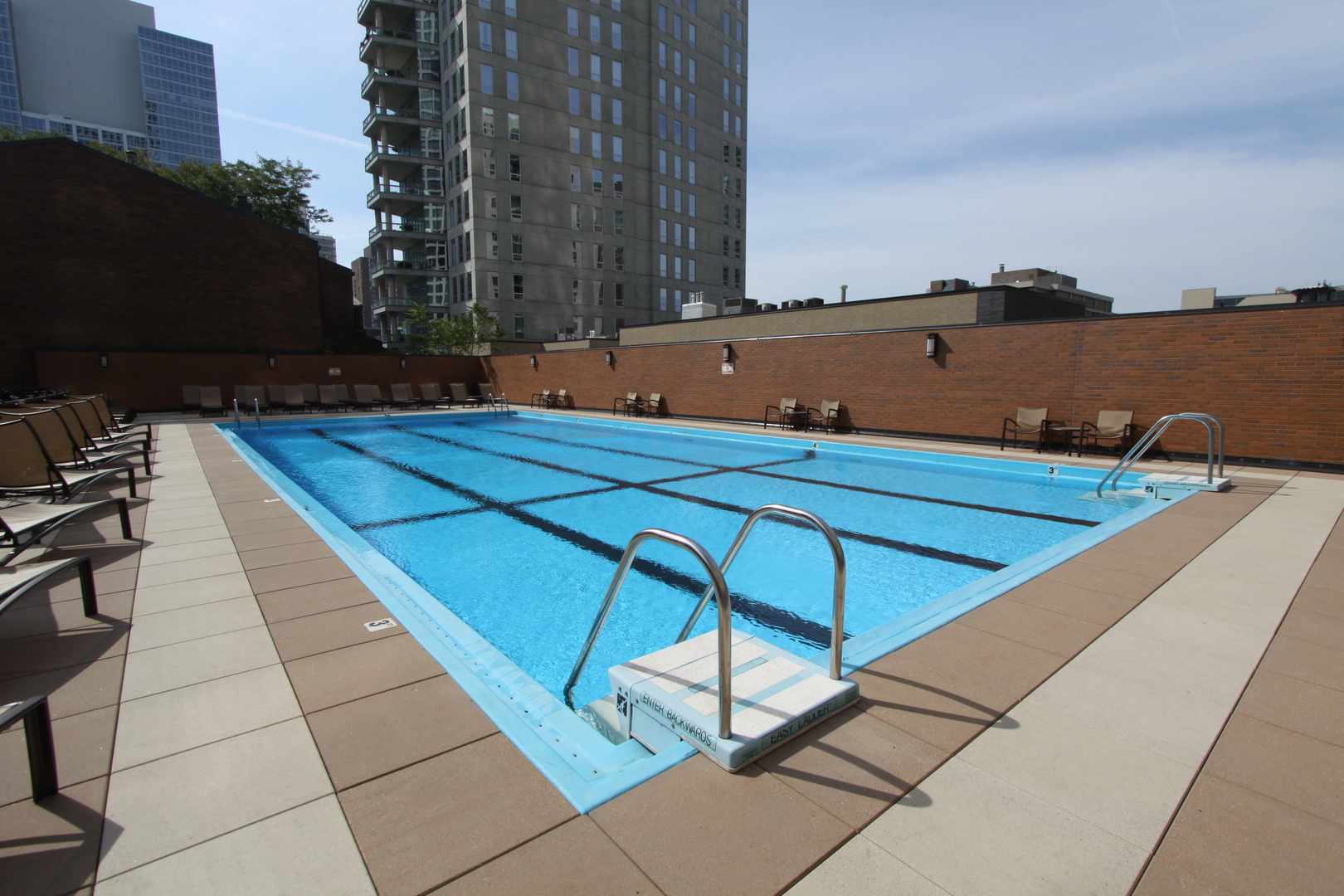 1030 North State Street, Unit 2GH Chicago, IL 60610 - Photo 14 of 15