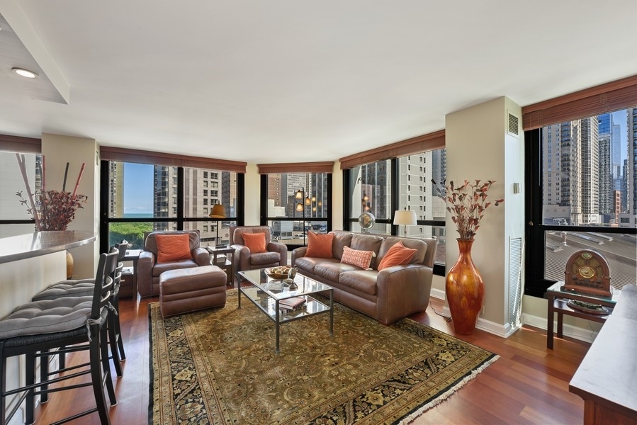 1030 North State Street, Unit 2GH Chicago, IL 60610 - Photo 3 of 15