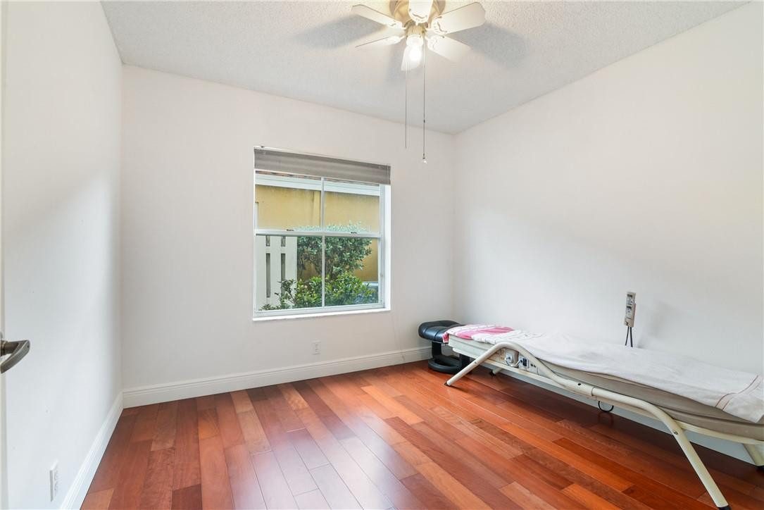842 Falling Water Road Weston, FL 33326 - Photo 11 of 18 Photo 11