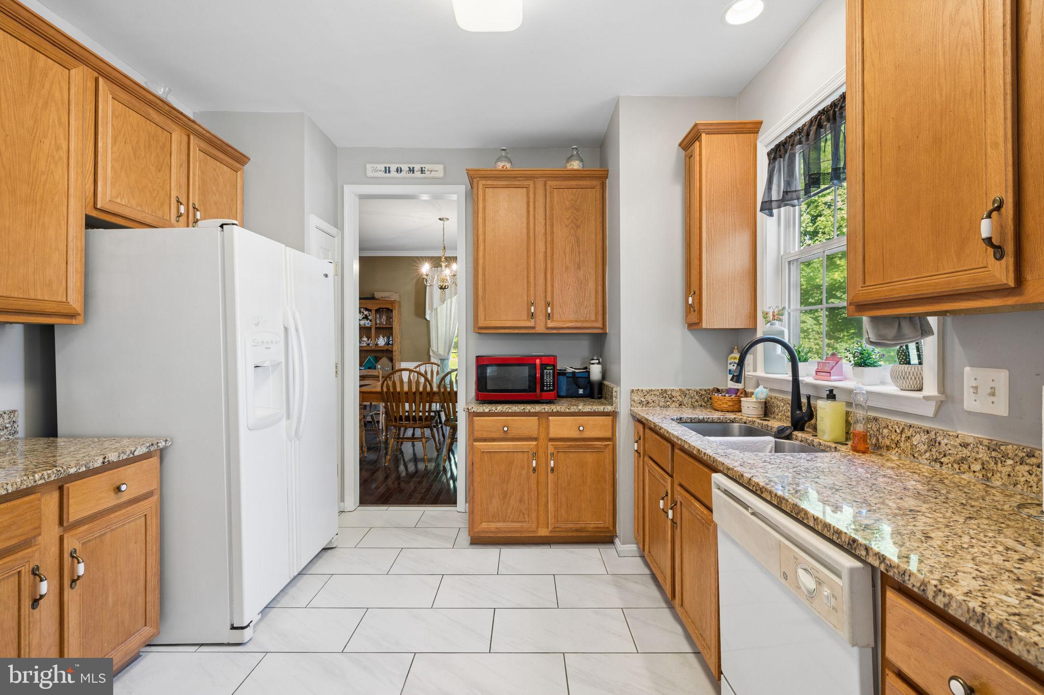 17609 Overlook Road Dumfries, VA 22026 - Photo 14 of 42 Kitchen