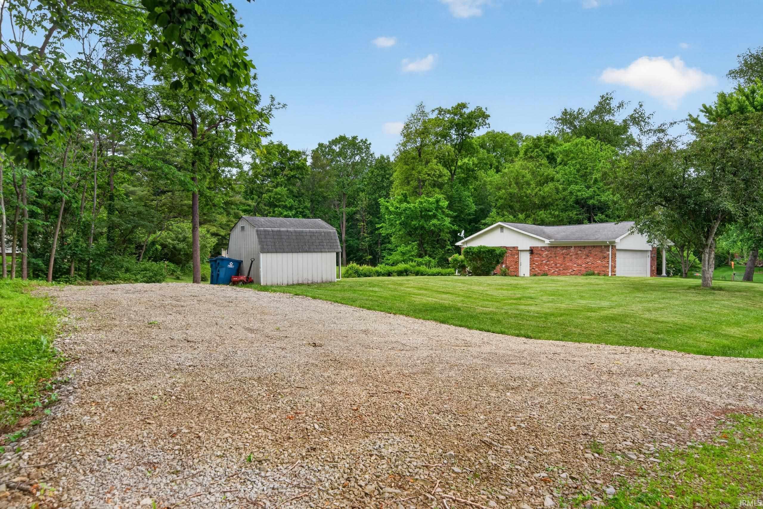 1836 Riverview Road Peru, IN 46970 - Photo 27 of 32