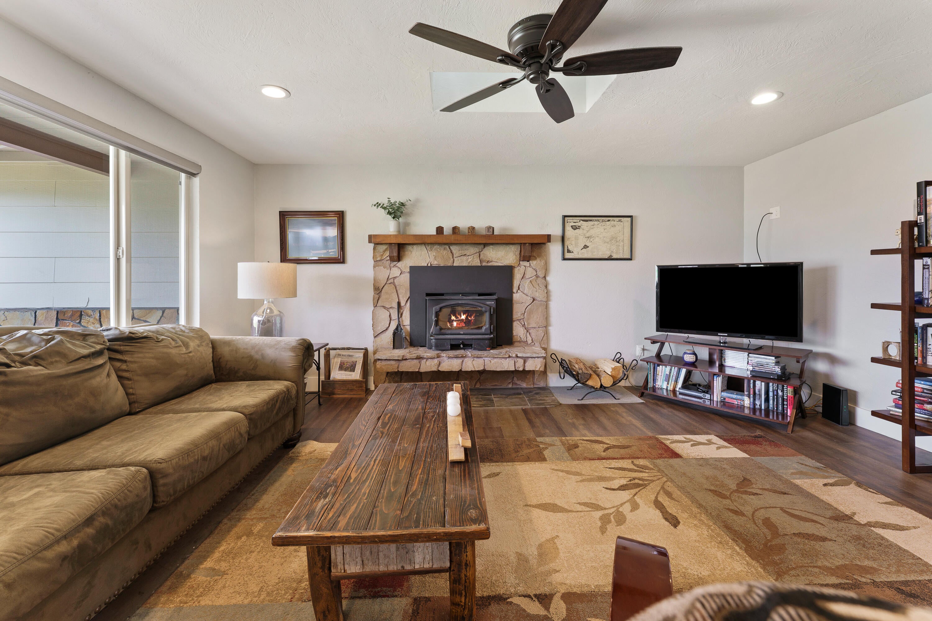 21697 Old Red Road Bend, OR 97702 - Photo 9 of 50 DSC02786
