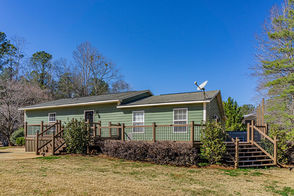 224 Pine Lake Road West Point, GA 31833 - Photo 27 of 37 Rear of Home