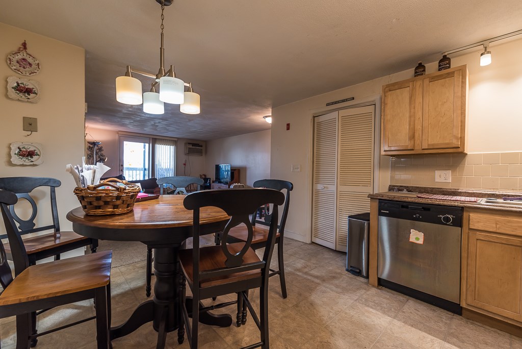 555 Diamond Hill Road, Unit 101 Woonsocket, RI 02895 - Photo 2 of 13