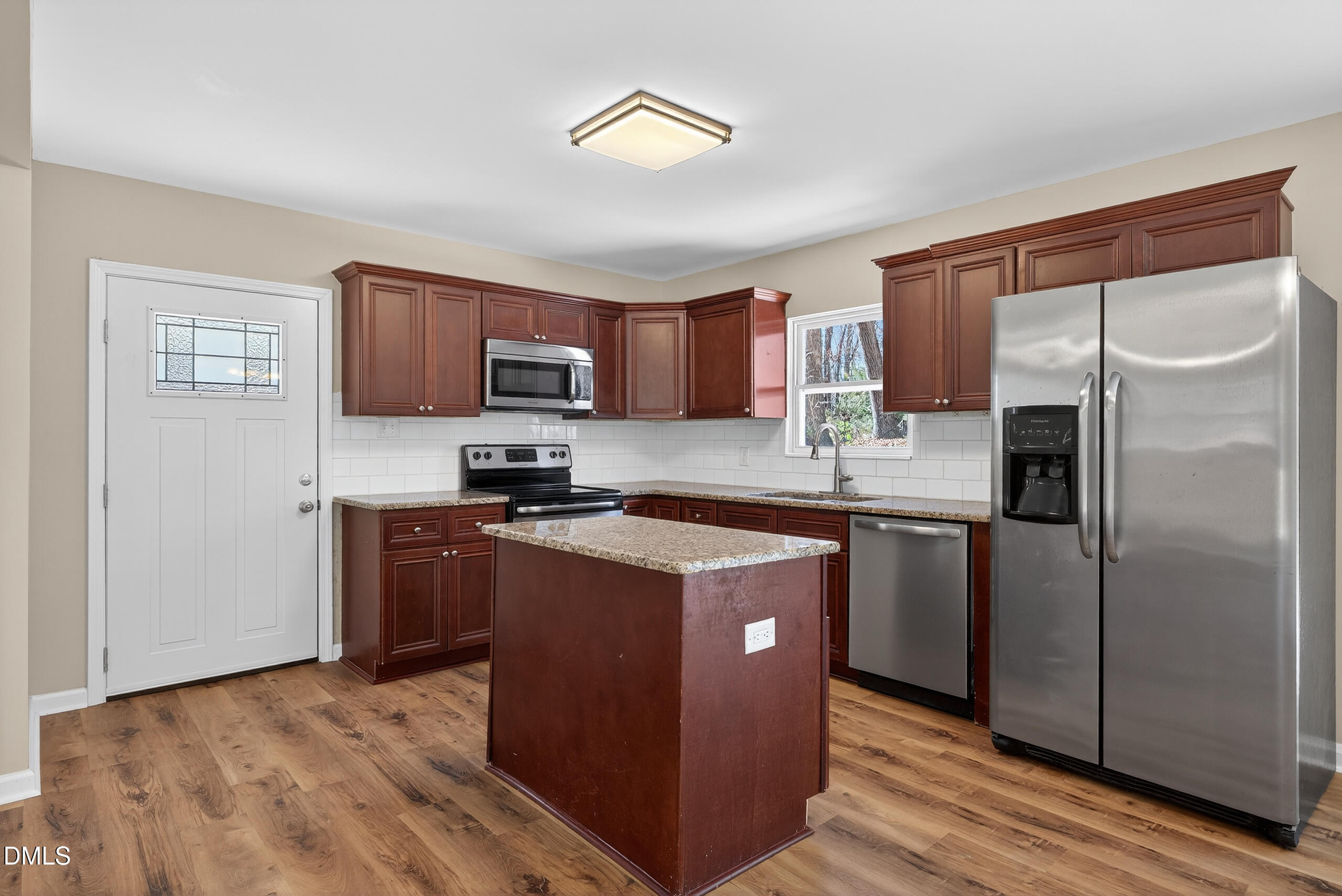 2801 Sparger Road Durham, NC 27705 - Photo 10 of 46 Scene-20