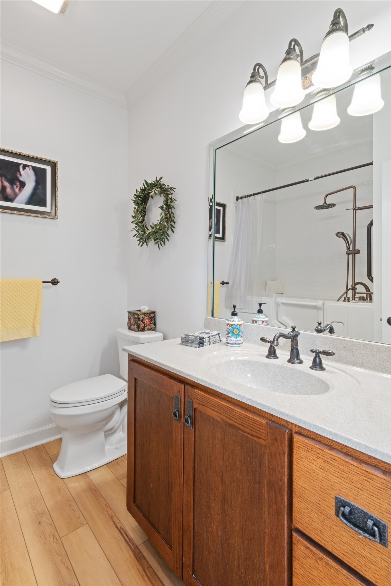 705 Blackpatch Drive, Unit 11 Springfield, TN 37172 - Photo 21 of 25 2nd full bathroom with custom vanity and a walk-in soaking tub.