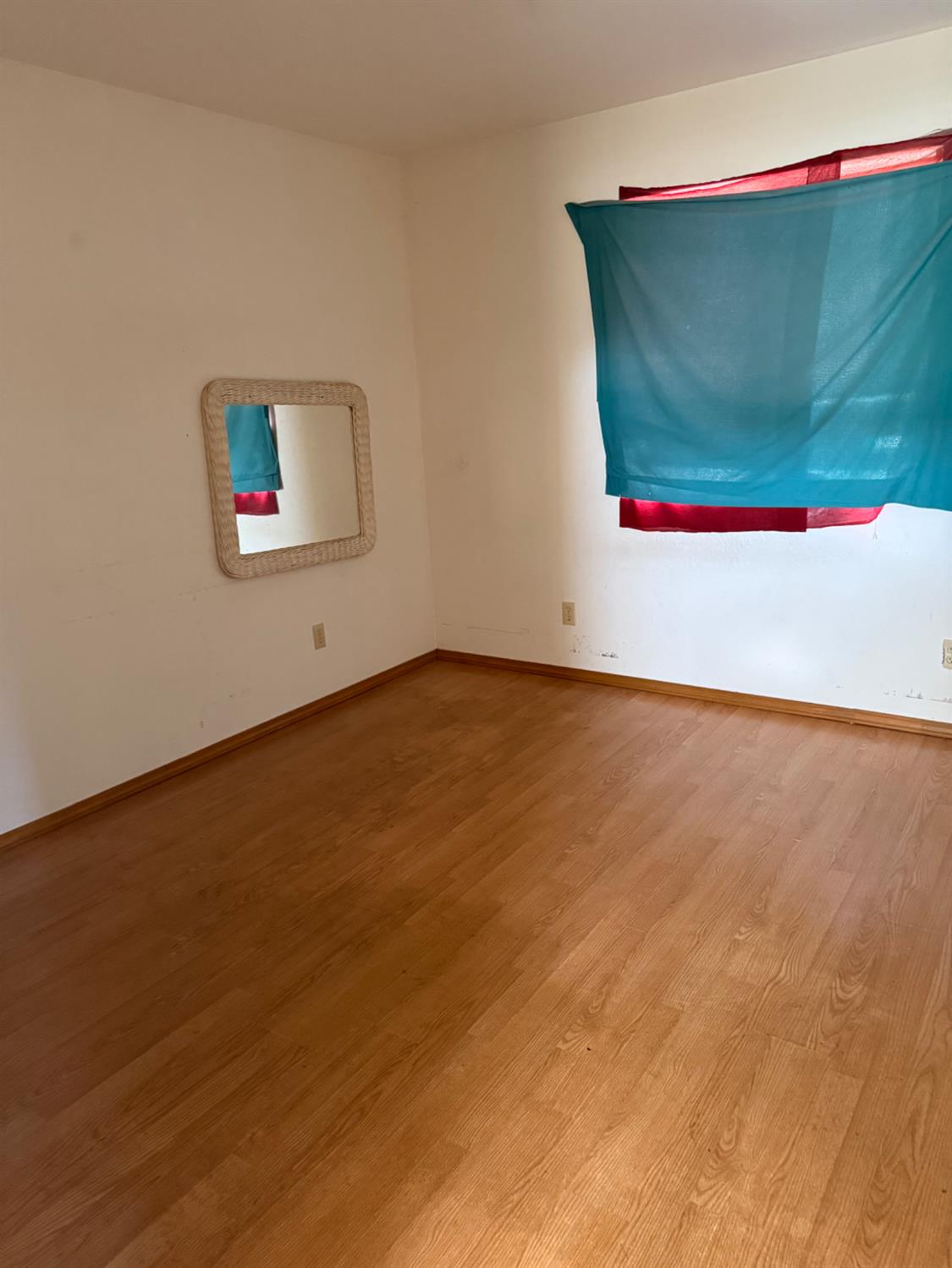 301 B Street Isleton, CA 95641 - Photo 10 of 30 a view of an empty room