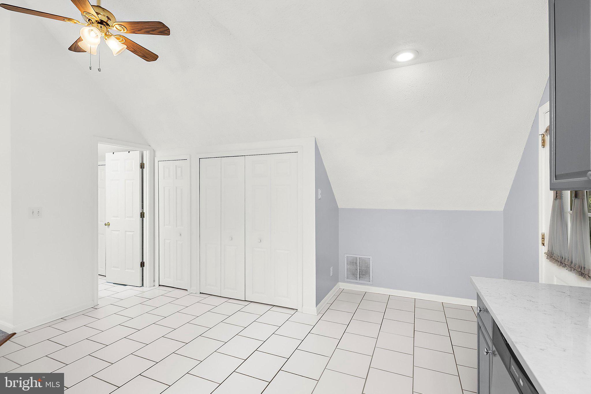 587 A Street, Unit R Pasadena, MD 21122 - Photo 11 of 29