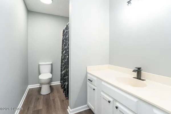 $259,900 | 71 North Hampton Lane, Jackson, TN 38305