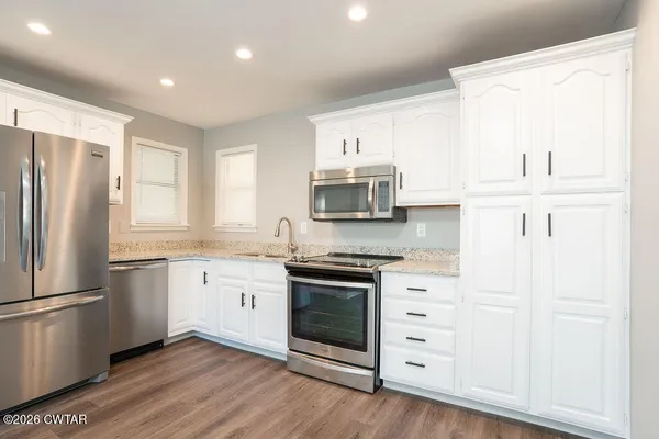 $259,900 | 71 North Hampton Lane, Jackson, TN 38305