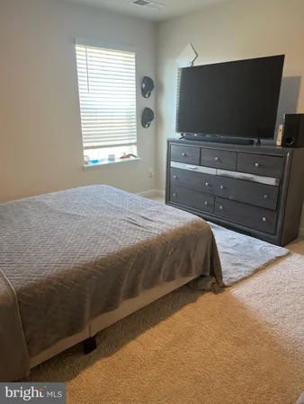 $2,700 | 115 Bell Tower Lane, Charles Town, WV 25414