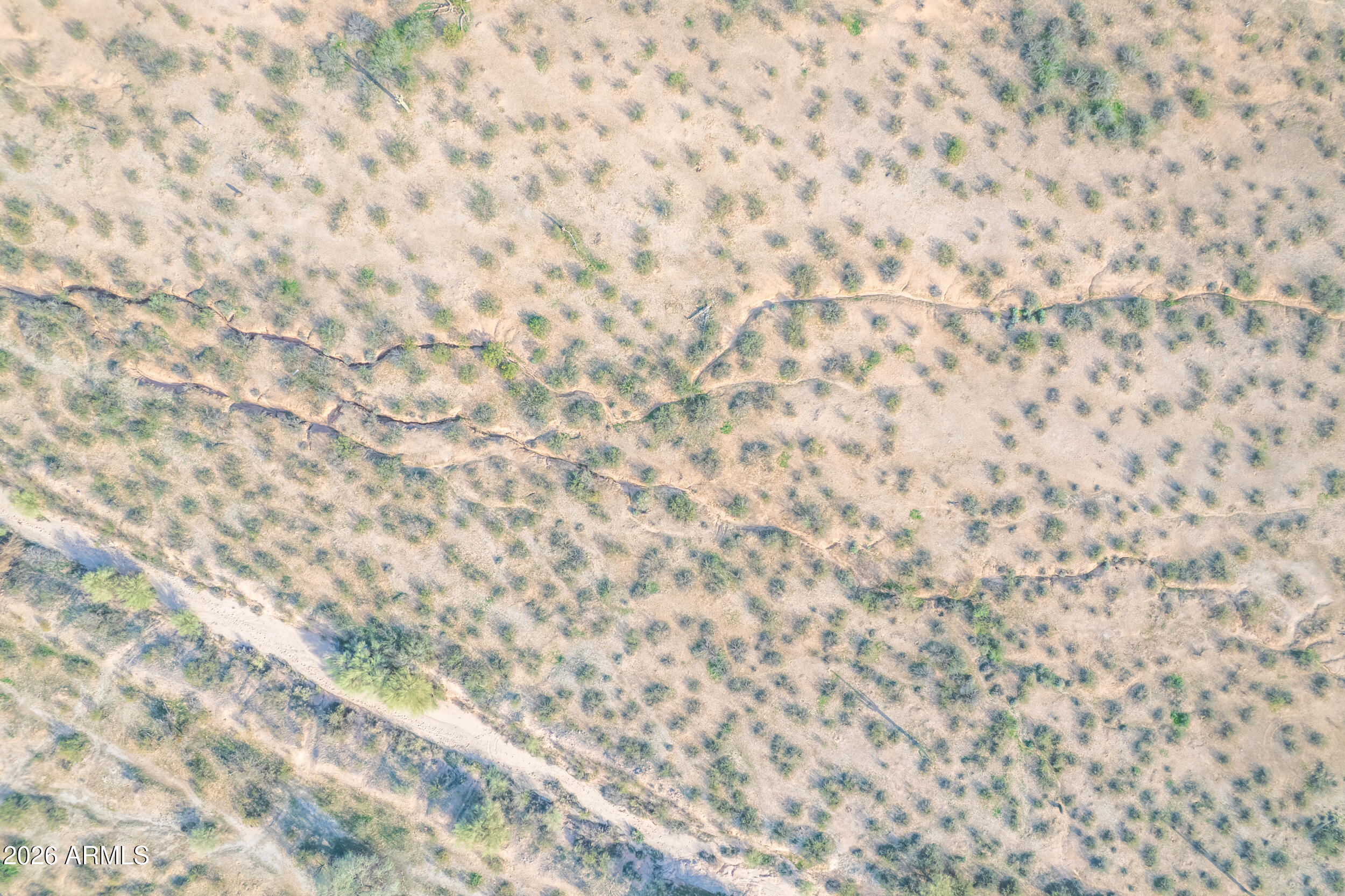 1850 East Cactus Forest Road Florence, AZ 85132 - Photo 30 of 36 a close up of a white marble wall