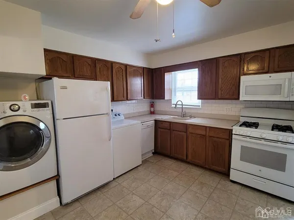 $2,600 | 94 Garfield Avenue, Colonia, NJ 07067