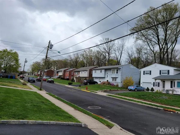 $2,600 | 94 Garfield Avenue, Colonia, NJ 07067