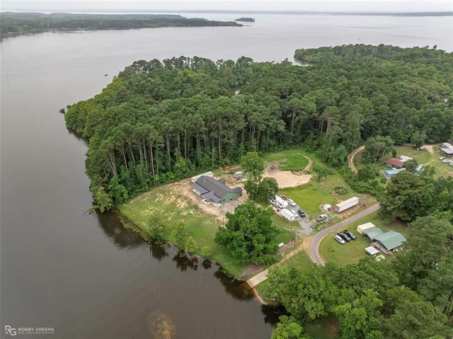 $649,900 | 409 Chay Loop, Noble, LA 71462