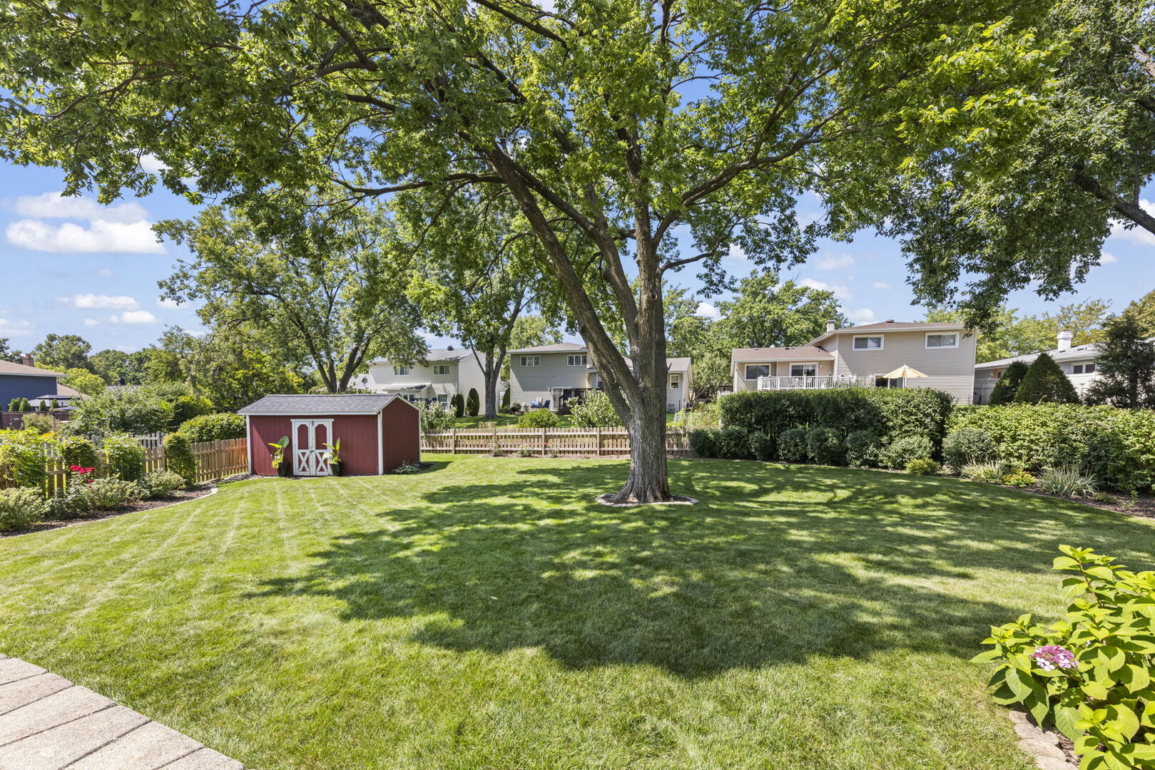 1350 Rebecca Road Lombard, IL 60148 - Photo 24 of 40 Gallery Image 24