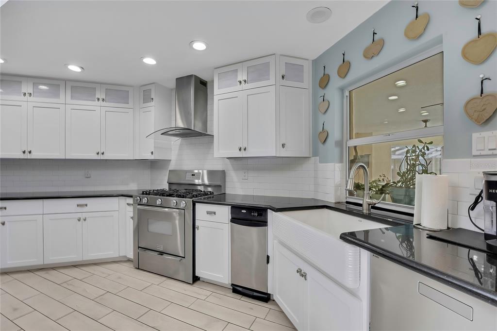 4293 River Birch Drive Spring Hill, FL 34607 - Photo 10 of 79