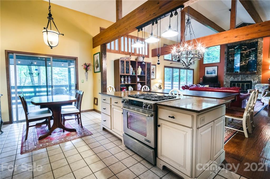 144 Boiling Springs Road Sapphire, NC 28774 - Photo 17 of 33 Gallery Image 17