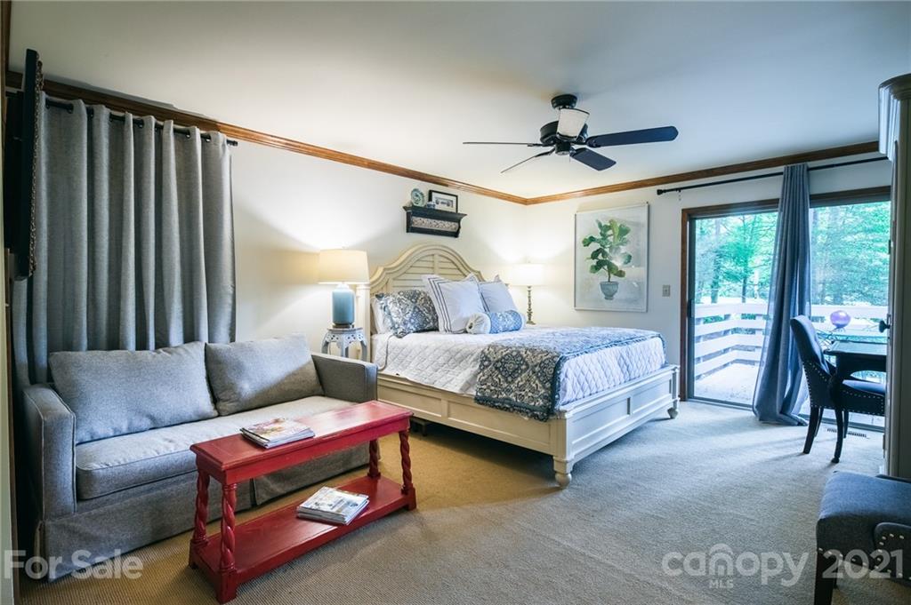 144 Boiling Springs Road Sapphire, NC 28774 - Photo 18 of 33 Gallery Image 18