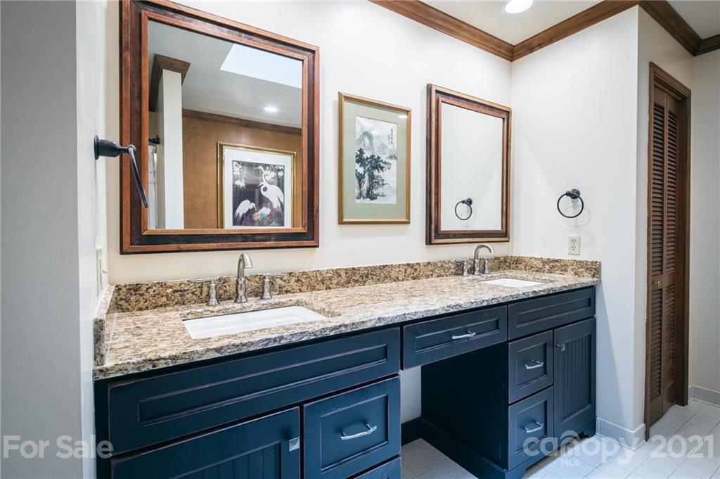 144 Boiling Springs Road Sapphire, NC 28774 - Photo 20 of 33 Gallery Image 20