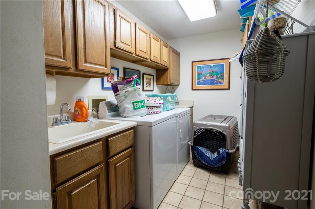 144 Boiling Springs Road Sapphire, NC 28774 - Photo 26 of 33 Gallery Image 26