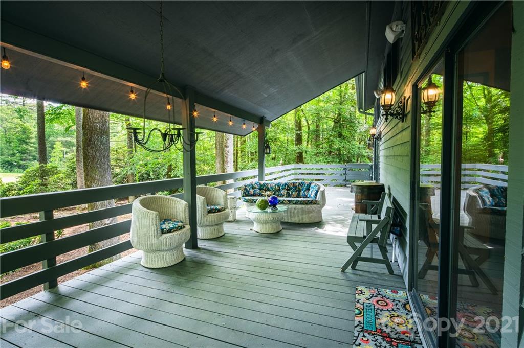 144 Boiling Springs Road Sapphire, NC 28774 - Photo 30 of 33 Gallery Image 30