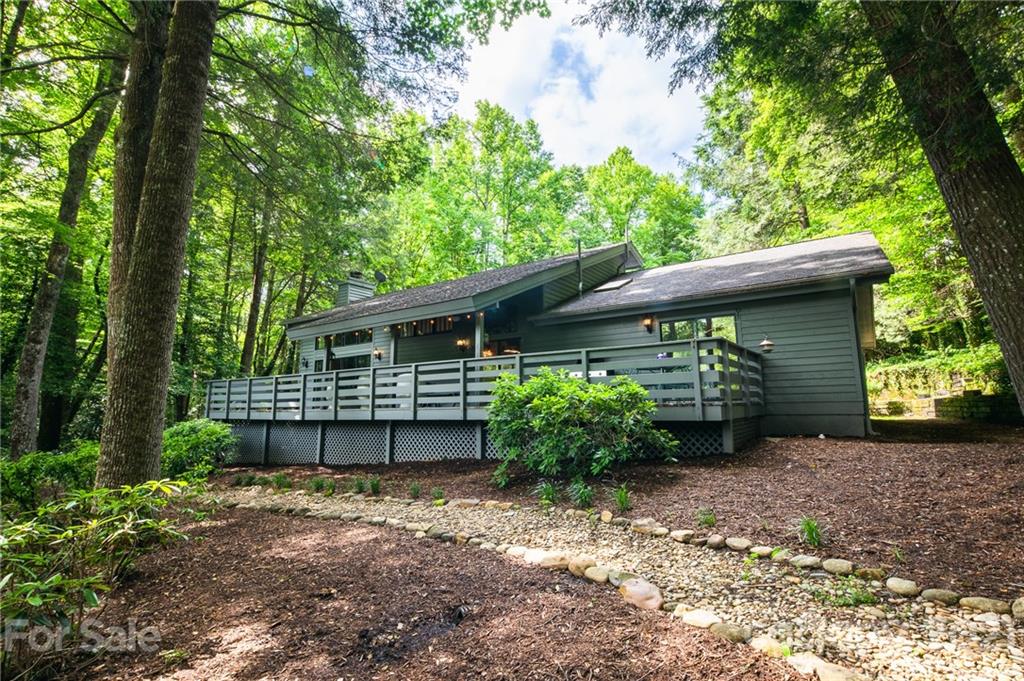 144 Boiling Springs Road Sapphire, NC 28774 - Photo 4 of 33 Gallery Image 4