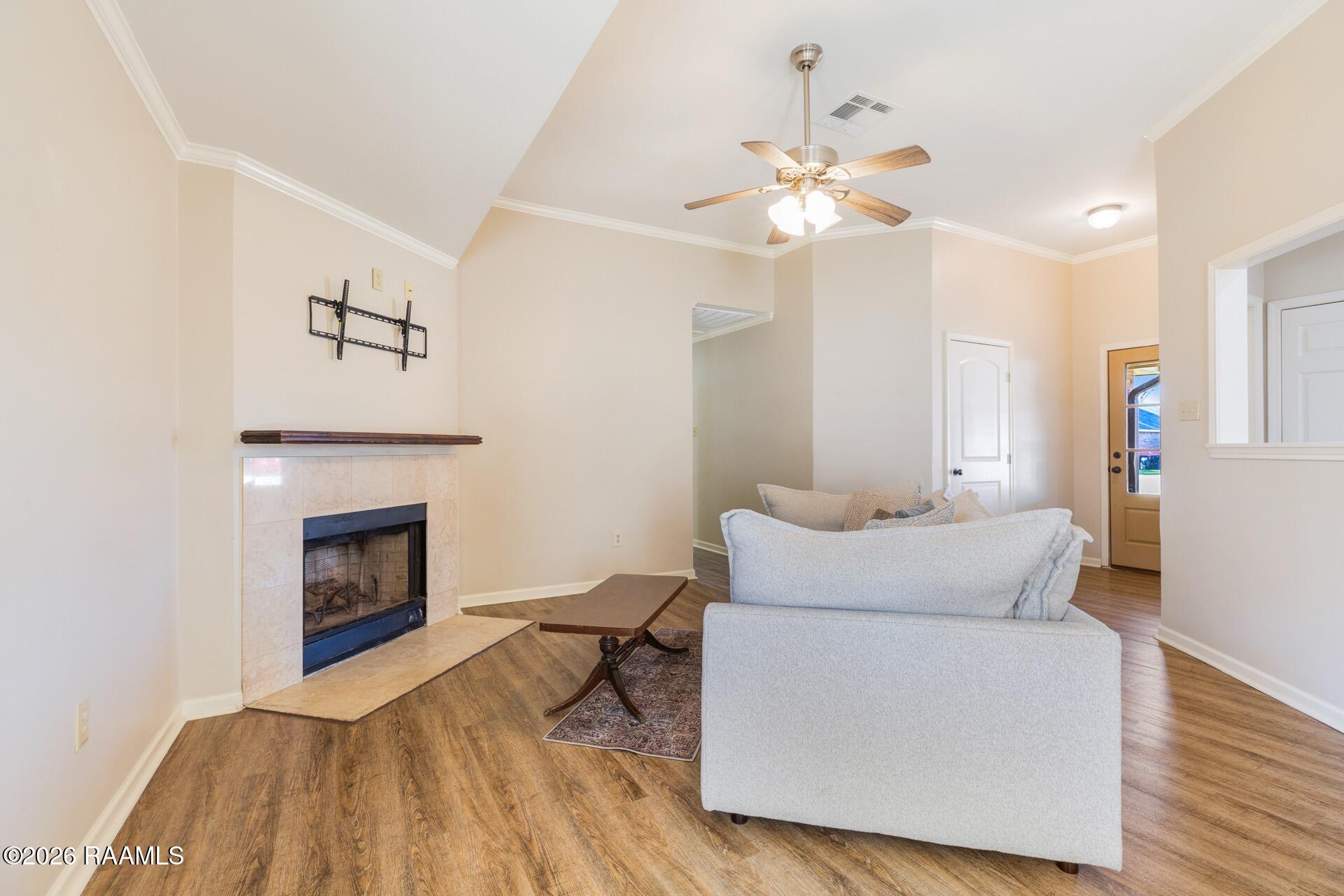 124 Chicory Lane Lafayette, LA 70506 - Photo 2 of 6 124 Chicory Lafayette-8