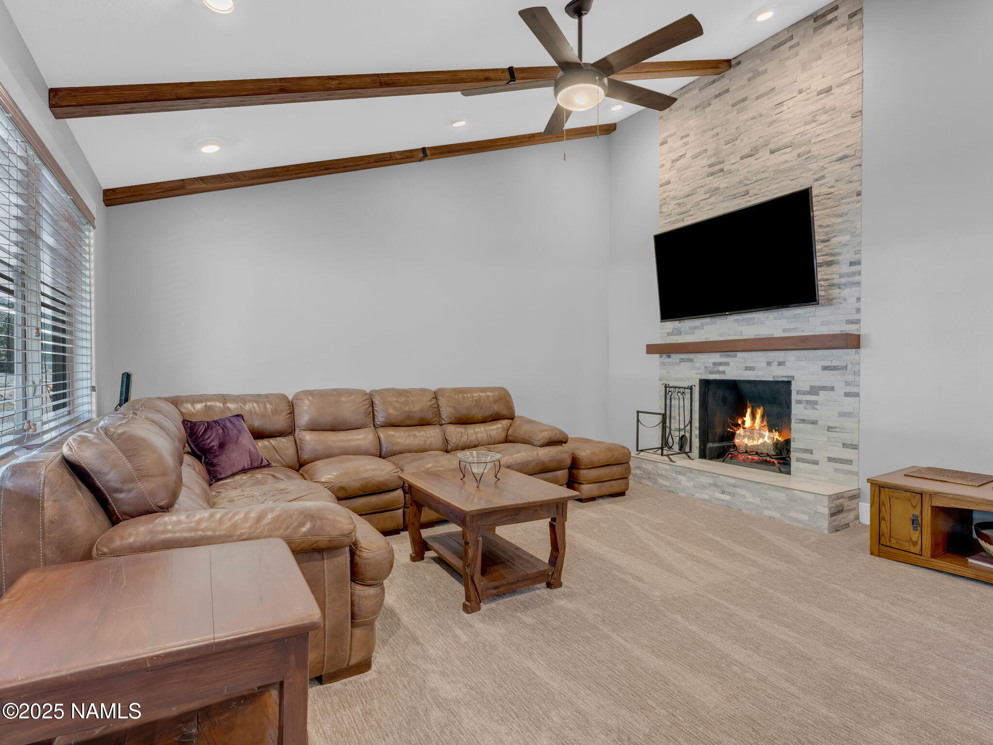 3194 North Riviera Way Flagstaff, AZ 86004 - Photo 14 of 60 Living Room