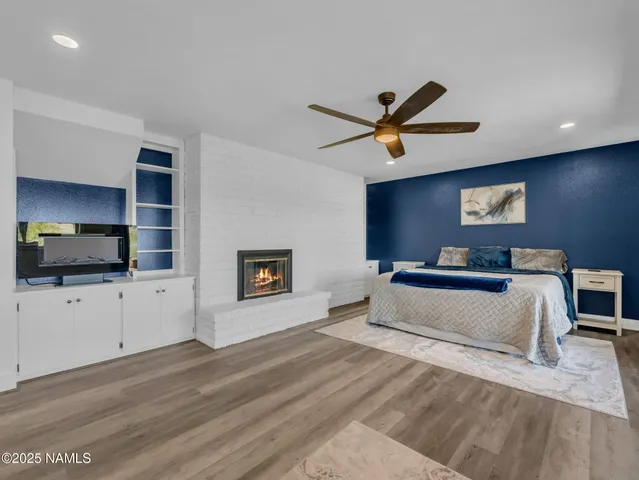 $992,000 | 3194 North Riviera Way, Flagstaff, AZ 86004