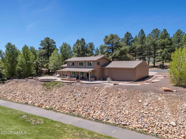 $992,000 | 3194 North Riviera Way, Flagstaff, AZ 86004