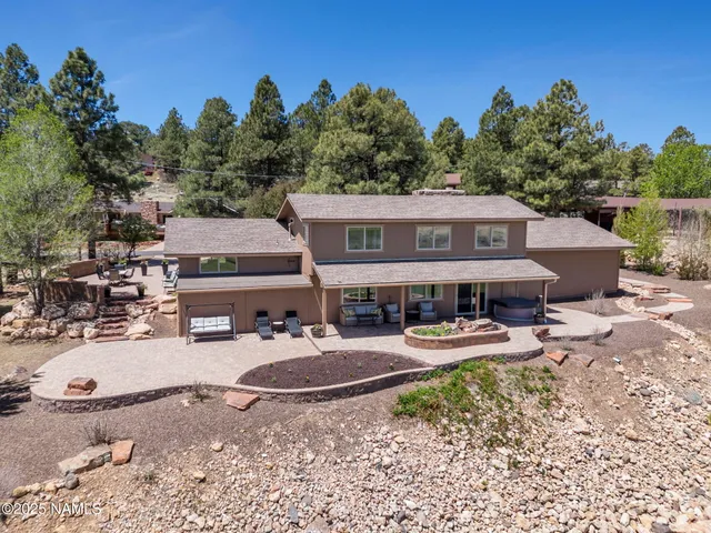 $992,000 | 3194 North Riviera Way, Flagstaff, AZ 86004