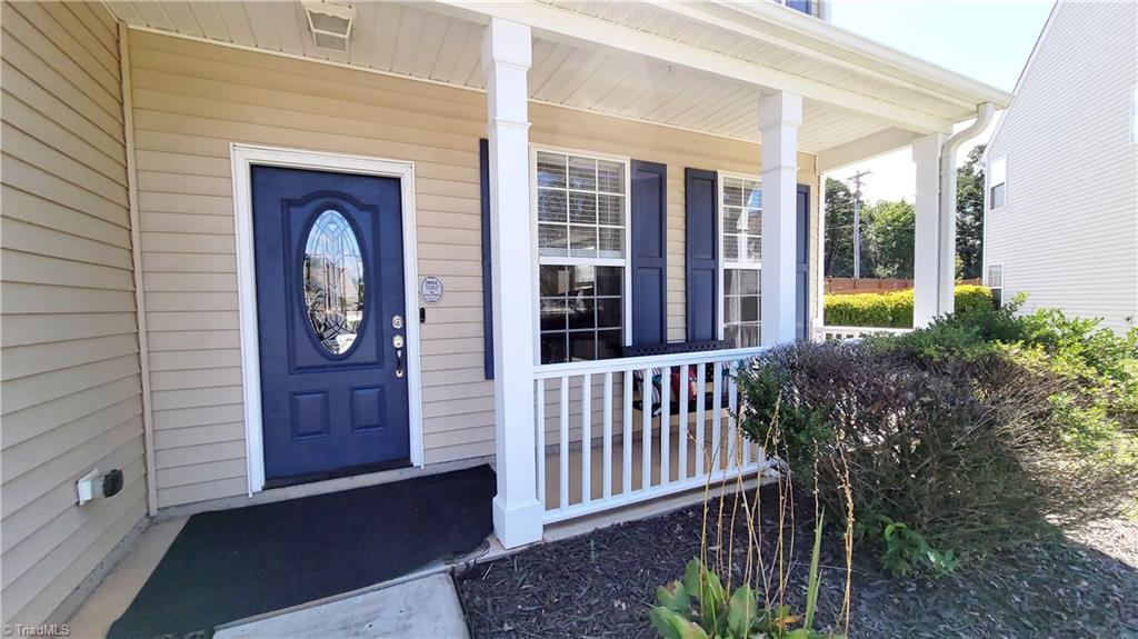4272 Morning Ridge Lane Winston-Salem, NC 27101 - Photo 2 of 27