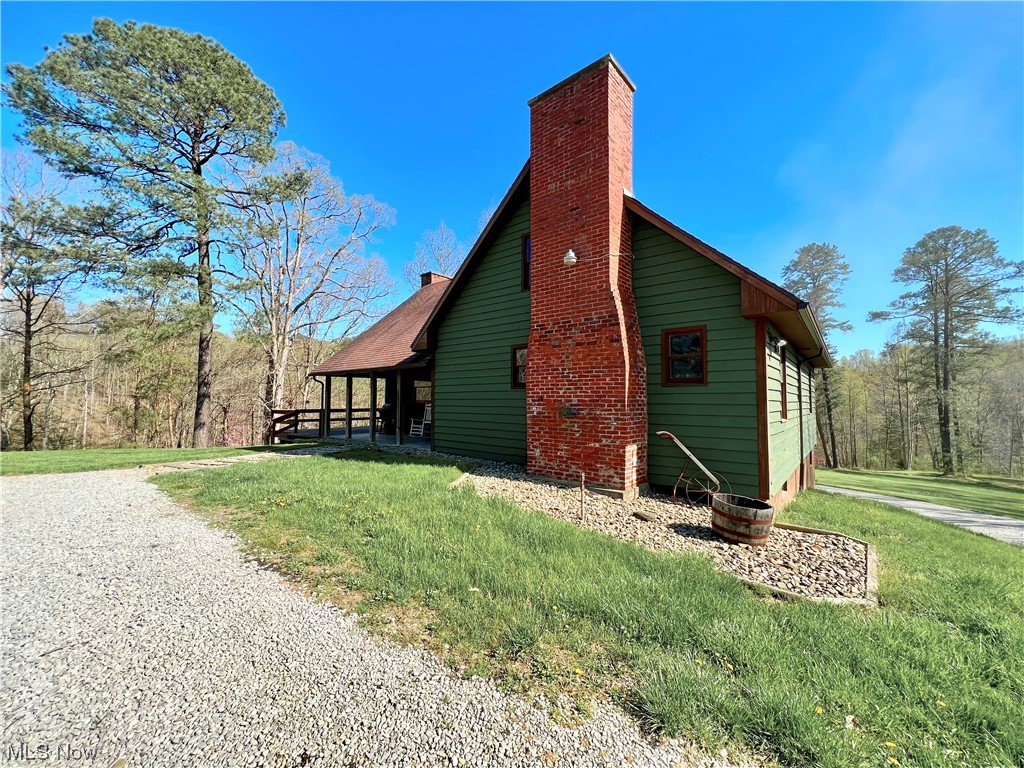 158 Shiloh Road Waverly, WV 26184 - Photo 3 of 34