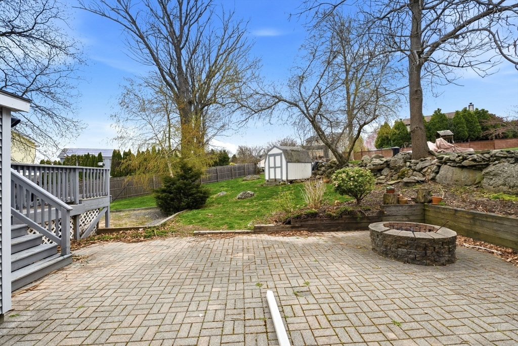 240 Horizon Way Fall River, MA 02720 - Photo 23 of 42