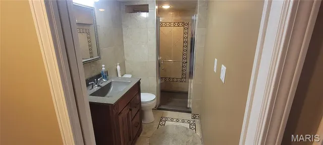 $210,000 | 10070 Sakura Drive, St. Louis, MO 63128