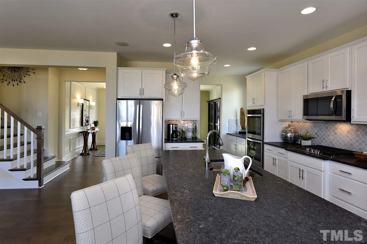 4101 Cardinal Grove Boulevard Raleigh, NC 27616 - Photo 11 of 30