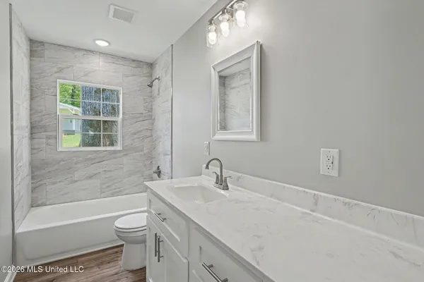 $339,000 | 7123 Church Street, Potts Camp, MS 38659