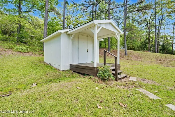 $339,000 | 7123 Church Street, Potts Camp, MS 38659
