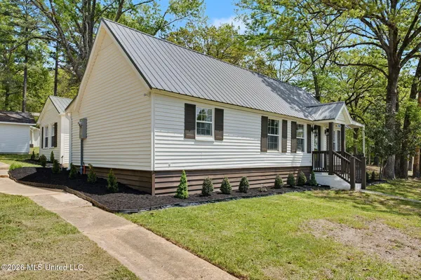 $339,000 | 7123 Church Street, Potts Camp, MS 38659