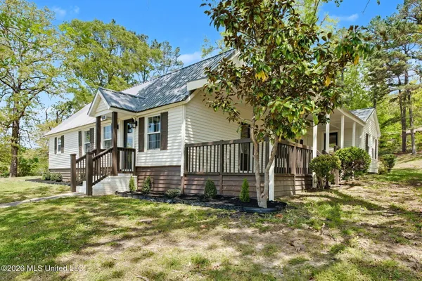 $339,000 | 7123 Church Street, Potts Camp, MS 38659