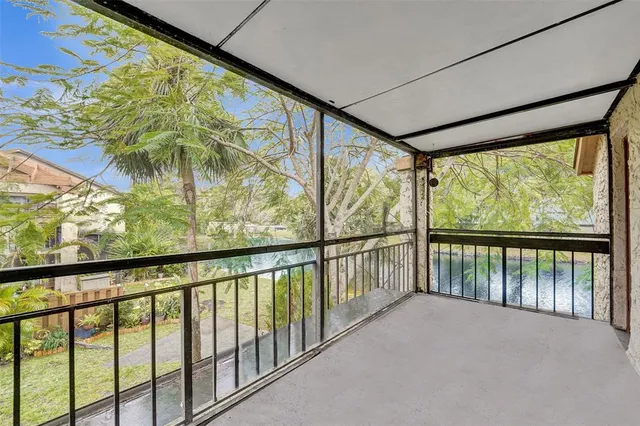 $2,750 | 26 Wimbledon Lakes Drive, Unit 248, Plantation, FL 33324