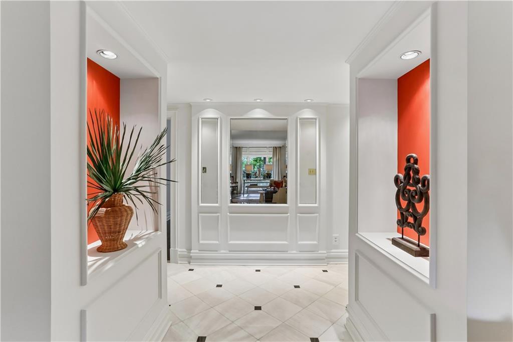 2769 Peachtree Road Northeast, Unit 2 Atlanta, GA 30305 - Photo 5 of 34