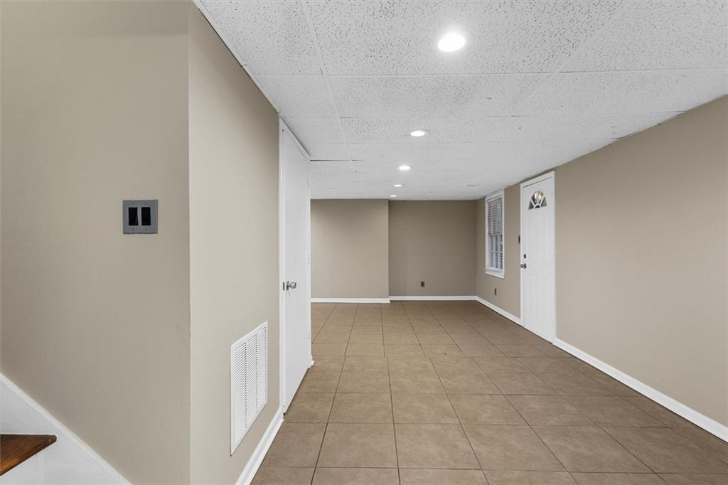2092 Plantation Road Lawrenceville, GA 30044 - Photo 63 of 75 Gallery Image 63