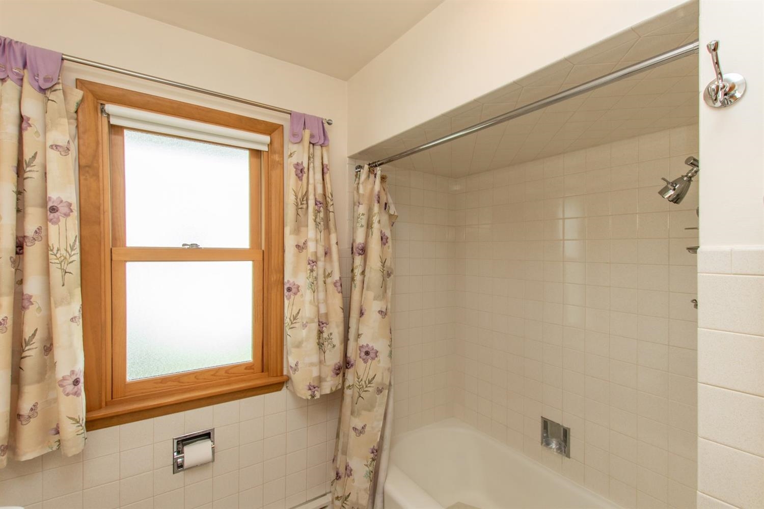 8750 Osborne Road Highland, IN 46322 - Photo 12 of 20 1500x1000