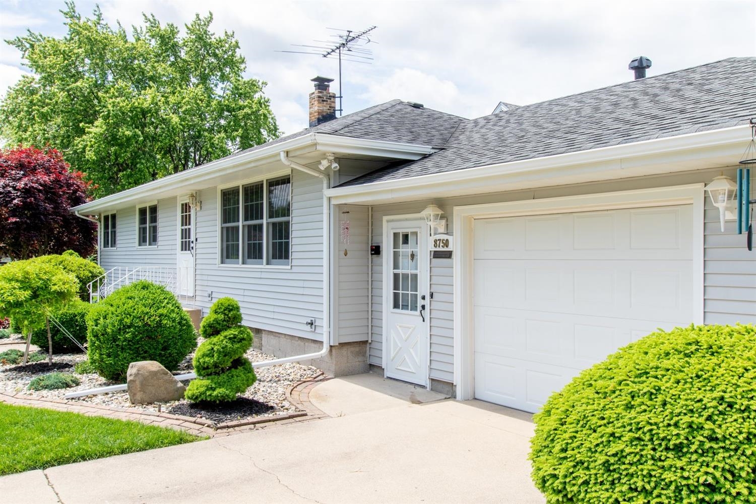 8750 Osborne Road Highland, IN 46322 - Photo 20 of 20 1500x1000